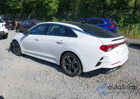 2021 Kia K5 Gt-Line z USA, uszkodzony, nr VIN 5XXG64J22MG053436